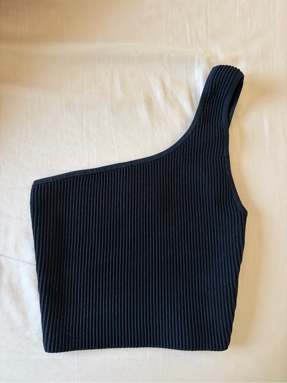 Aritzia Sculpt Knit Shoulder Top XS Black